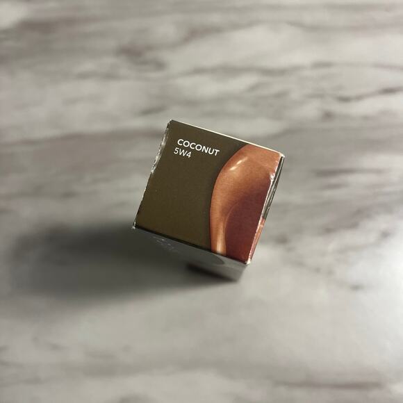 Skin Love Weightless Blur Foundation - Becca for Women - 1.23 oz Coconut - Picture 2 of 2